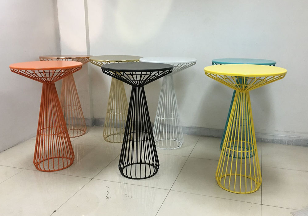 Black metal arrow wire round cocktail bar table black event tables