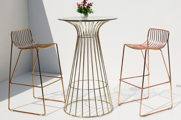 Rose gold electroplated iron wire bar table and stool set